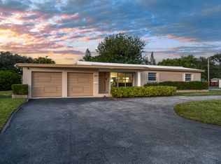 (Undisclosed Address), Hollywood, FL 33023