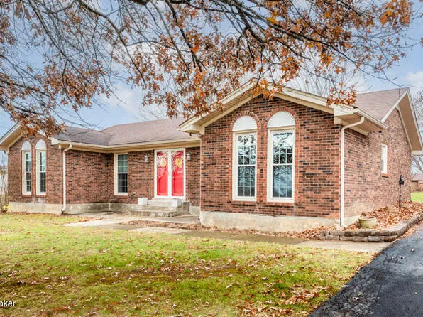 278 Salt River Dr, Shepherdsville, KY 40165