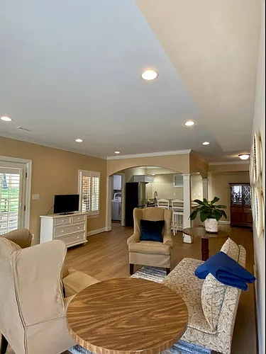 426 New Britain Dr Photo 1