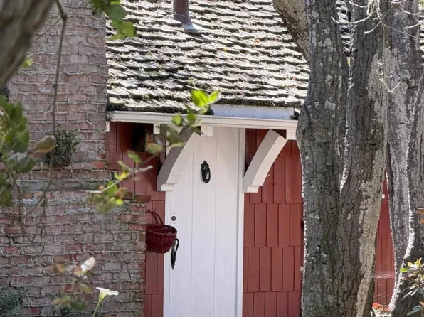 Torres & 8th NW, Carmel, CA 93923