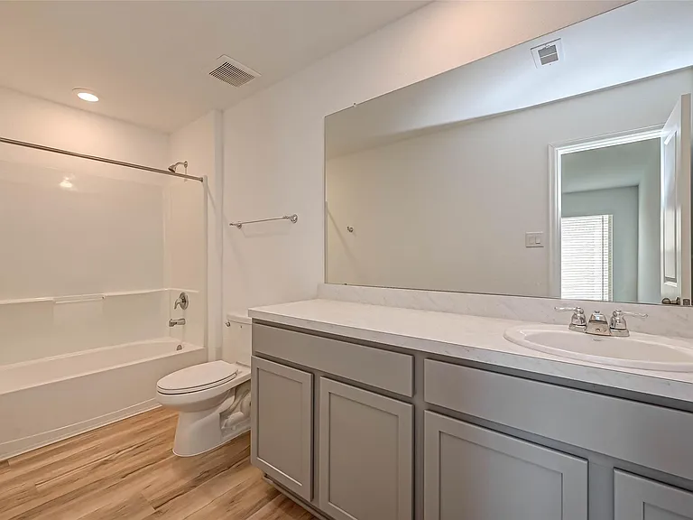 3426 Golden Amber Ct — Photo 16