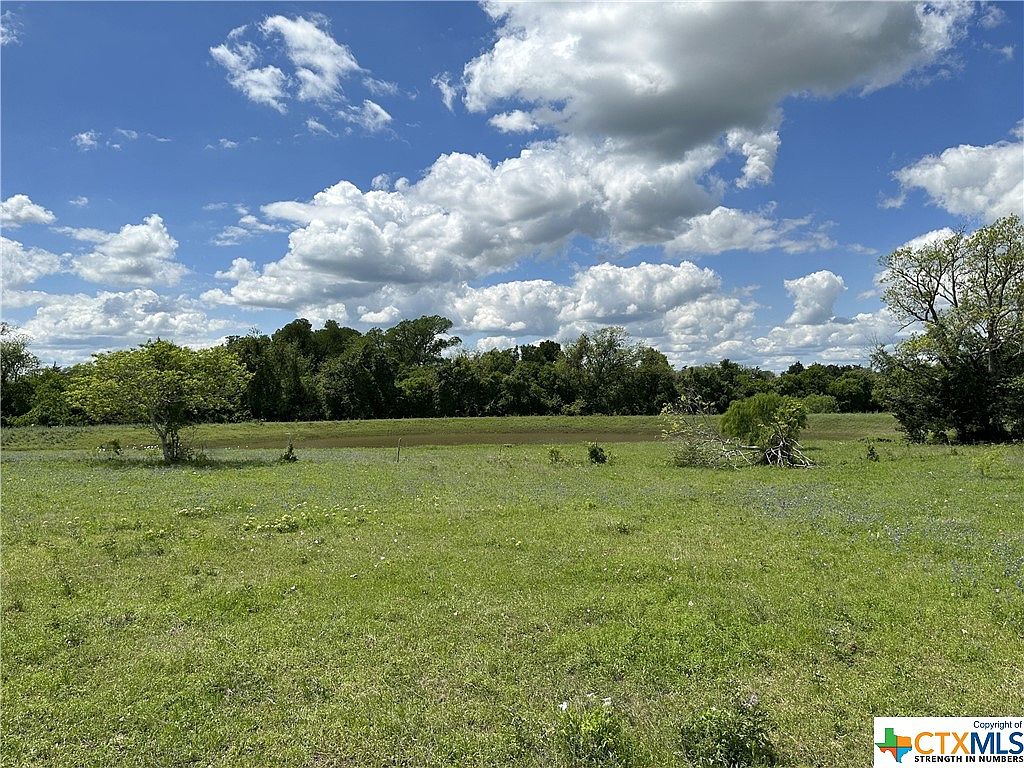 4 County Road 222, Schulenburg, TX 78956 MLS 517057 Zillow