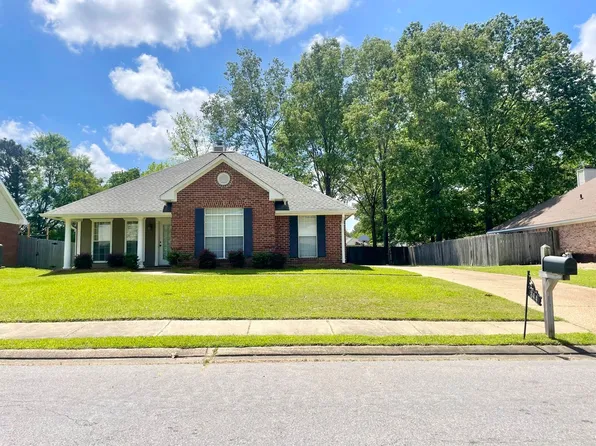 344 White Oak Dr, Brandon, MS 39047
