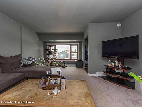 5th image of 160 2nd Ave SE