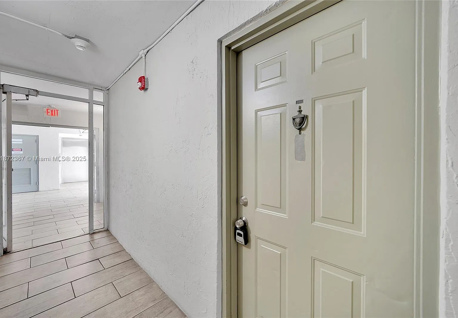 Saga Bay Gardens Condo — Photo 2