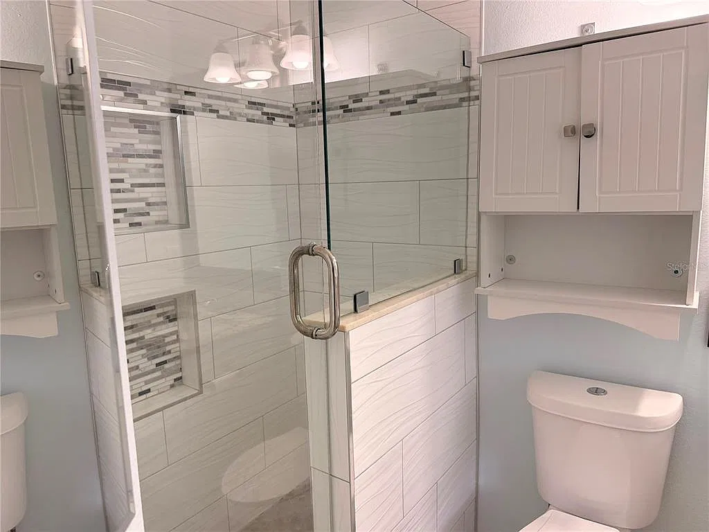 4 bed, 2.0 bath, 1530 sqft, $2,350 — Photo 3