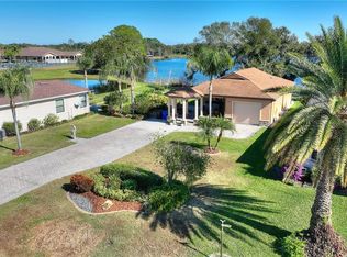 543 Narrow Pond Rd, Polk City, FL 33868