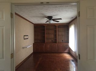 5328 Greenwillow Rd, Indianapolis, IN 46226