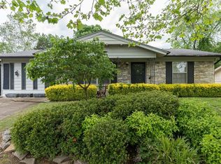 708 K St, Barling, AR 72923