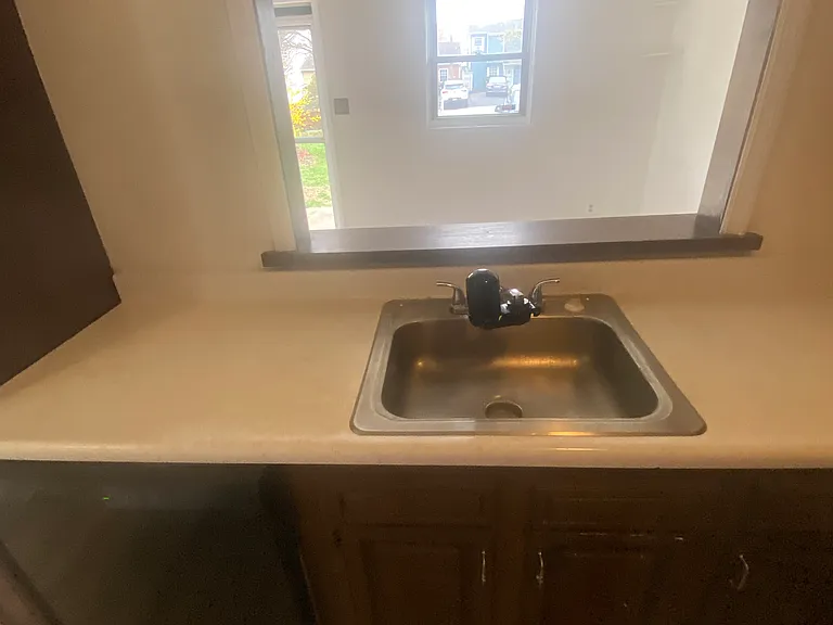 2378 Sun Dr — Photo 5