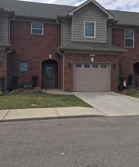 603 Knob Hill Ave — Photo 1