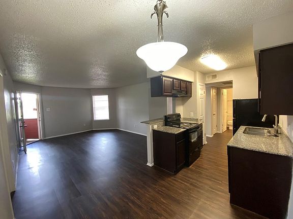 3rd image of 418 Audra Ln #G