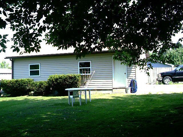 garage side