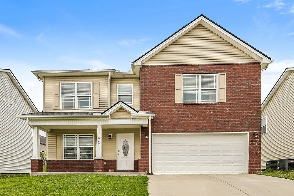 4 bed, 2.5 bath, 1755 sqft, $2,940 — Photo 1