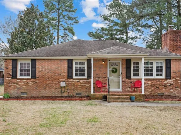 4041 Maple Drive, Chesapeake, VA 23321