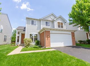 2172 W Silverleaf Ln, Addison, IL 60101