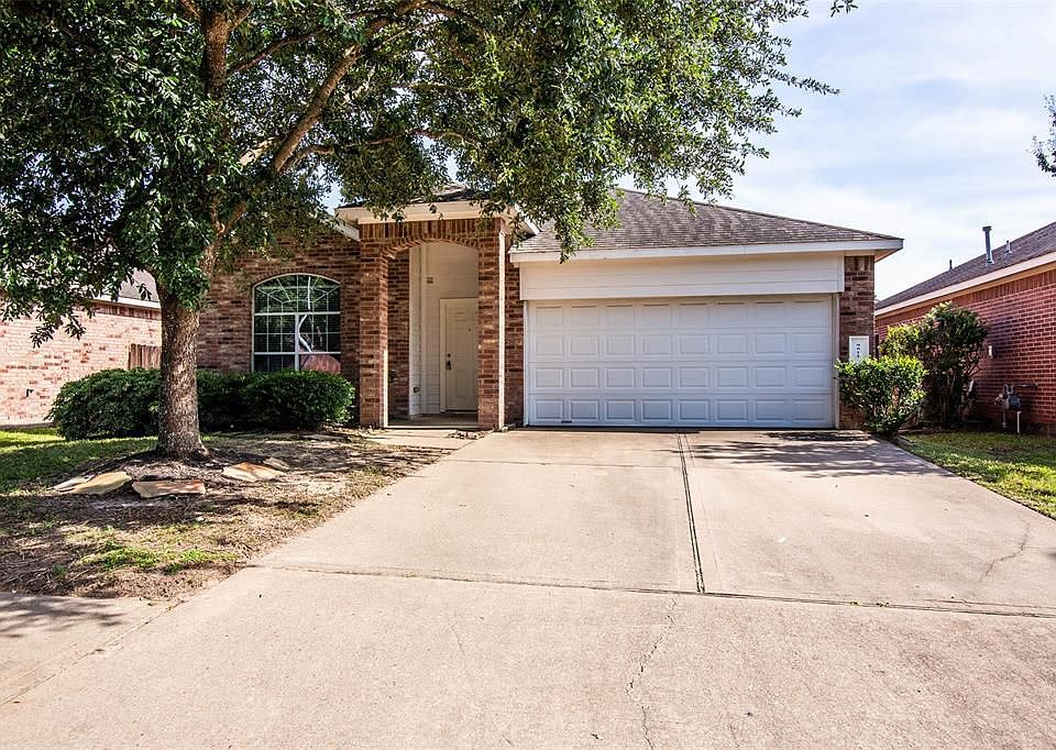 1st image of 9511 Curry Landing Dr