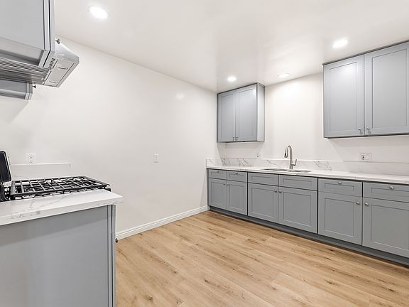 2nd image of 6130 Mesa Ave APT 3