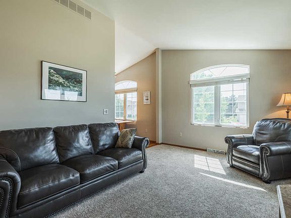 5th image of 10380 S Oriole Ln
