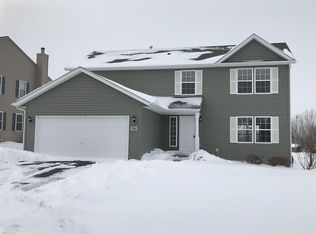 8462 Mitchell Rd, Roscoe, IL 61115