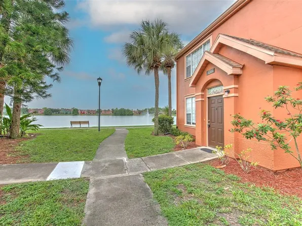 9204 LAKE CHASE ISLAND WAY #9204, TAMPA, FL 33626