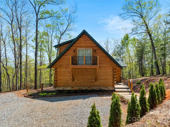 153 Chetan Way, Lake Lure, NC 28746