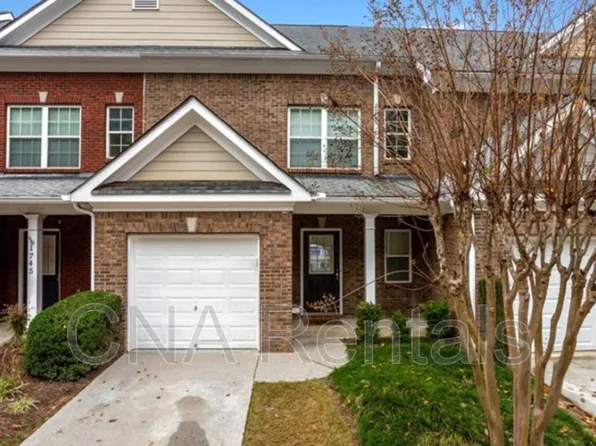 1747 Oakbrook Ln NW, Kennesaw, GA 30152