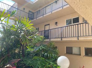 2763 Woodgate Ln APT 208, Sarasota, FL 34231