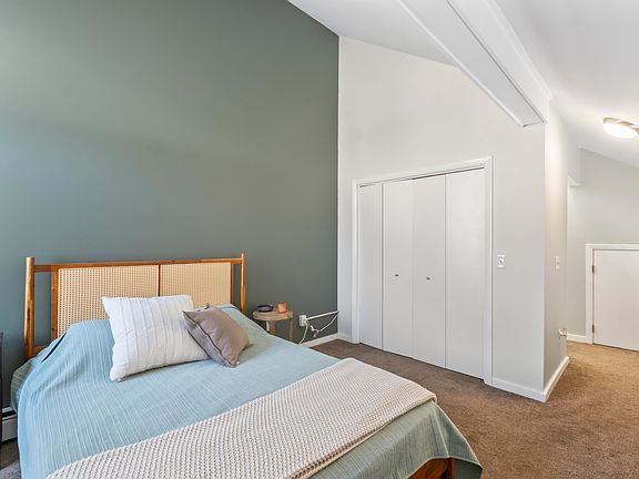 4th image of 20 Franklin Heights