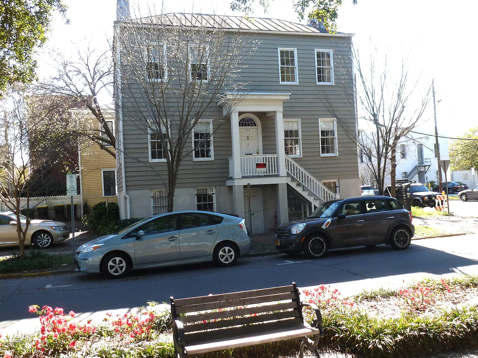 1 bed, 1100 sqft, $1,600 — Photo 3