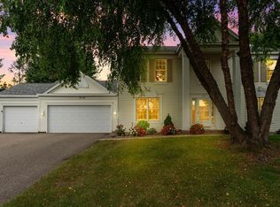 816 Westview Cir, Mendota Heights, MN 55120