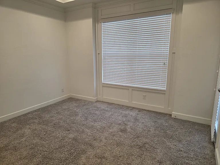 16116 N Western Ave #3 — Photo 5