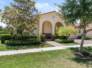 10145 SW Canossa Way, Port Saint Lucie, FL 34986