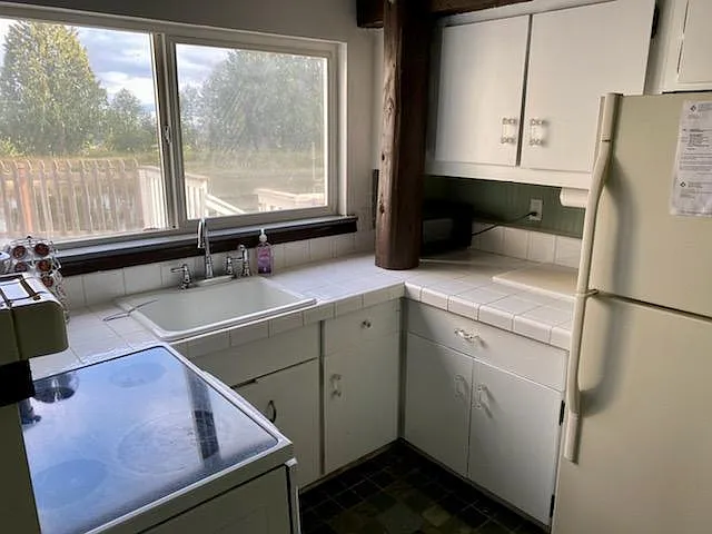 McFarland Dr — Photo 34