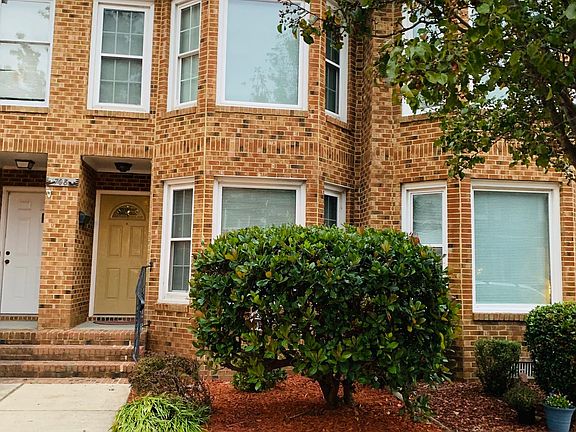2nd image of 708A South St #A