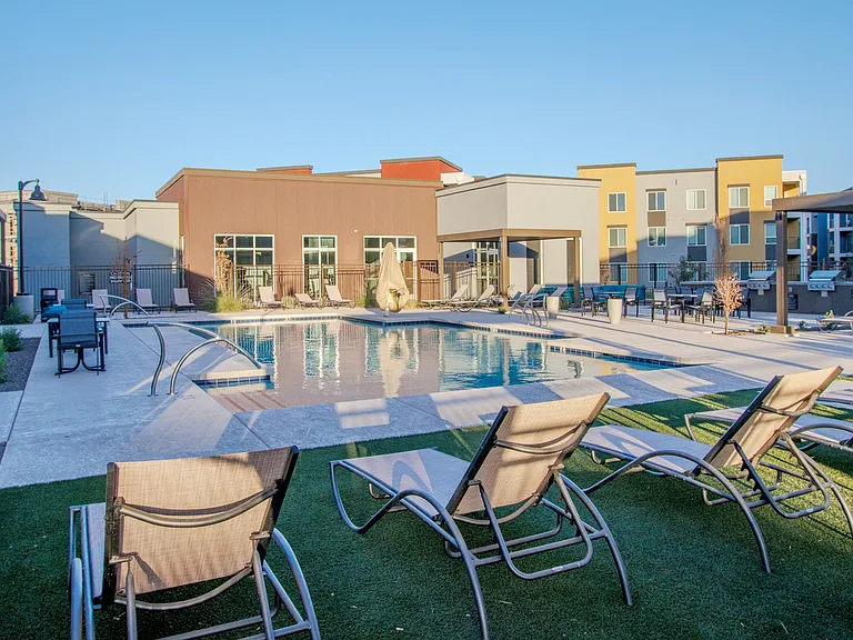 Copa Flats — Photo 53
