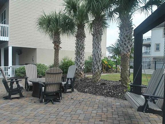 3rd image of 5403 Heritage Dr