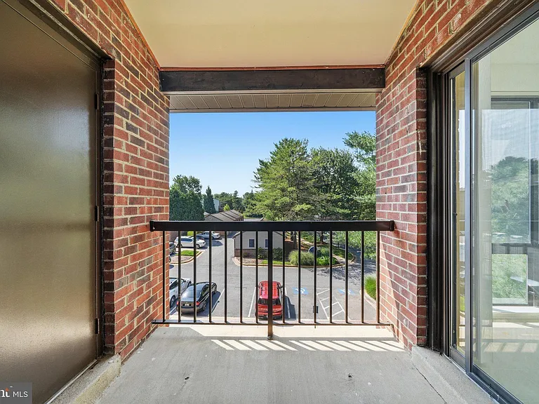 8010 Needwood Rd #201 — Photo 47