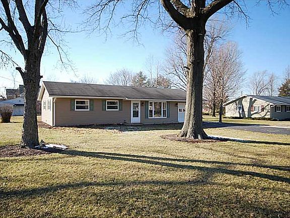 2nd image of 111 Waterman Dr