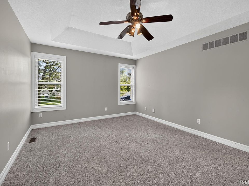 10070 N Fenton Rd, photo 19