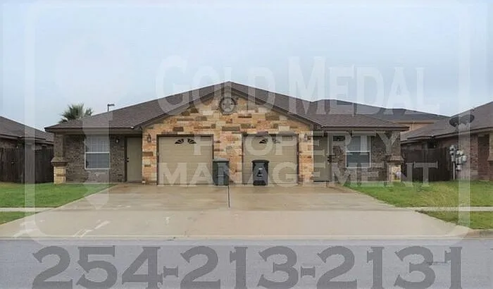 1110 Grace Point Dr #A — Photo 1