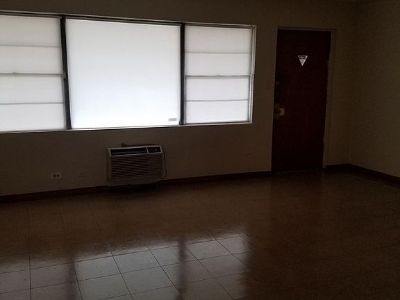4th image of 8647 S Elizabeth St Floor 2