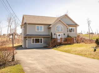 626 Westwood Blvd, Halifax, NS B3Z 4K5