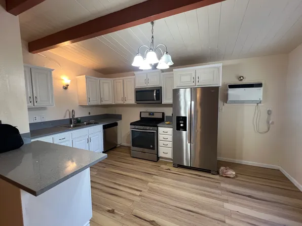 (undisclosed Address), Azusa, CA 91702