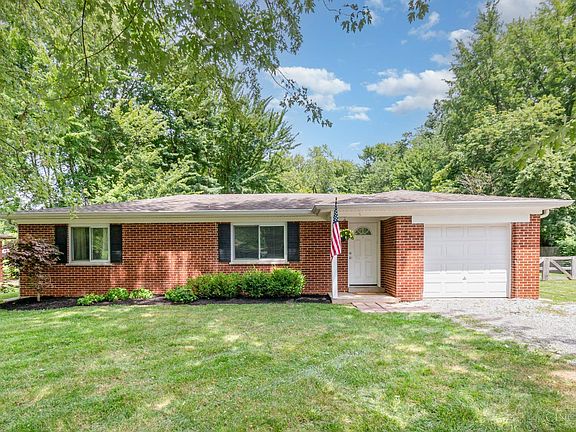3rd image of 6056 Jerry Lee Dr