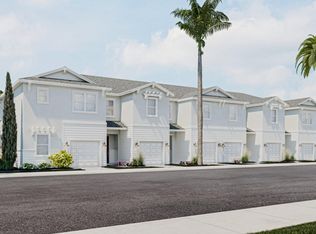 351 SE Crossoak Ln, Port Saint Lucie, FL 34984
