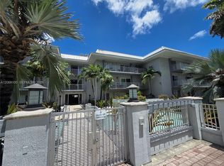 7401 SW 82nd St APT 201S, Miami, FL 33143