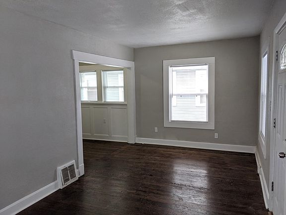 2nd image of 5719 Brooklyn Ave