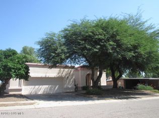 1384 N Paseo De Golf, Green Valley, AZ 85614