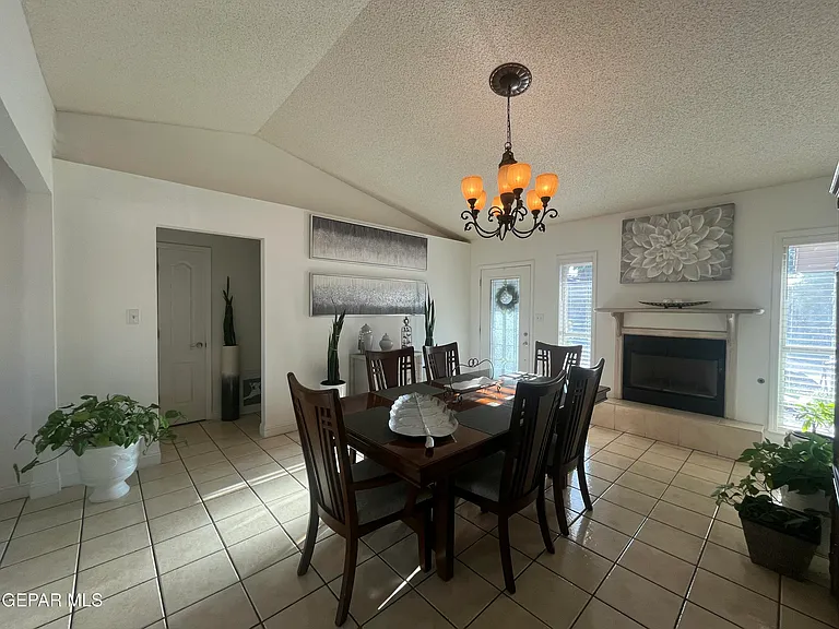 157 Lago De Oro Dr — Photo 4
